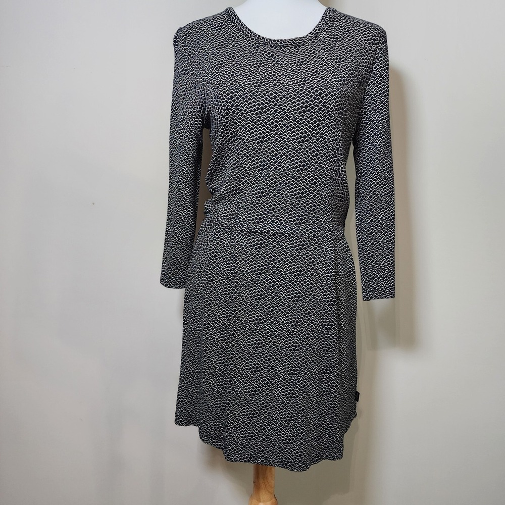 RVCA Dress Womens Medium Black White Chevron Pattern Stretch Long Sleeve‎ Preppy
